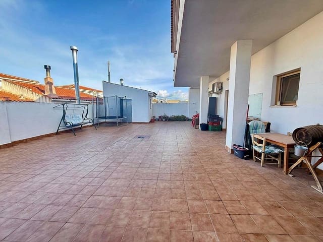 5 chambre Maison de Ville à vendre à Pinoso avec piscine - 399 995 € (Ref: 9948960)