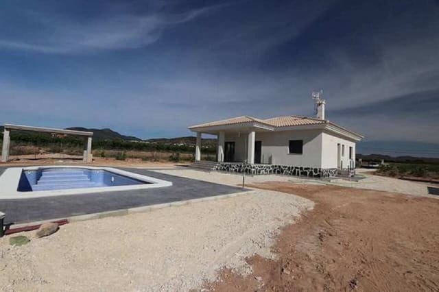 Chalet de 3 habitaciones en Pinoso en venta - 332.000 € (Ref: 9950802)