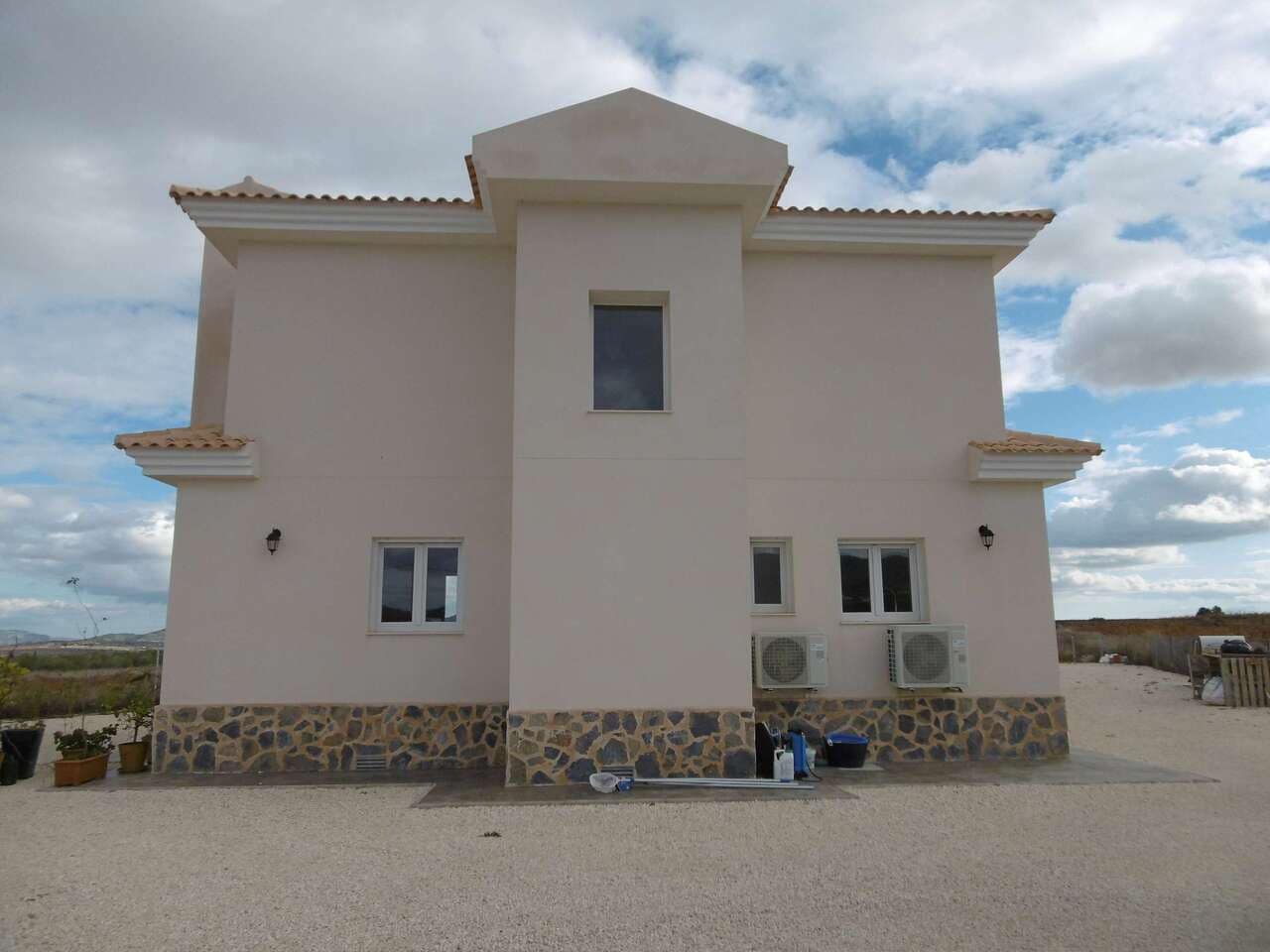 3 soveværelse Villa til salg i Pinoso - € 375.000 (Ref: 9950803)