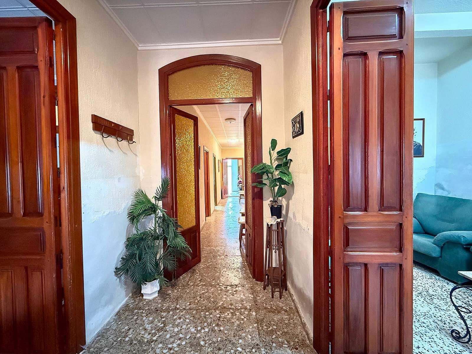 5 bedroom Townhouse for sale in Pinoso - € 210,000 (Ref: 9954616)