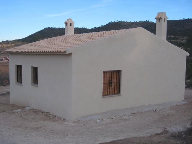 2 soveværelse Finca/Landehus til salg i Pinoso med swimmingpool - € 135.000 (Ref: 9958893)