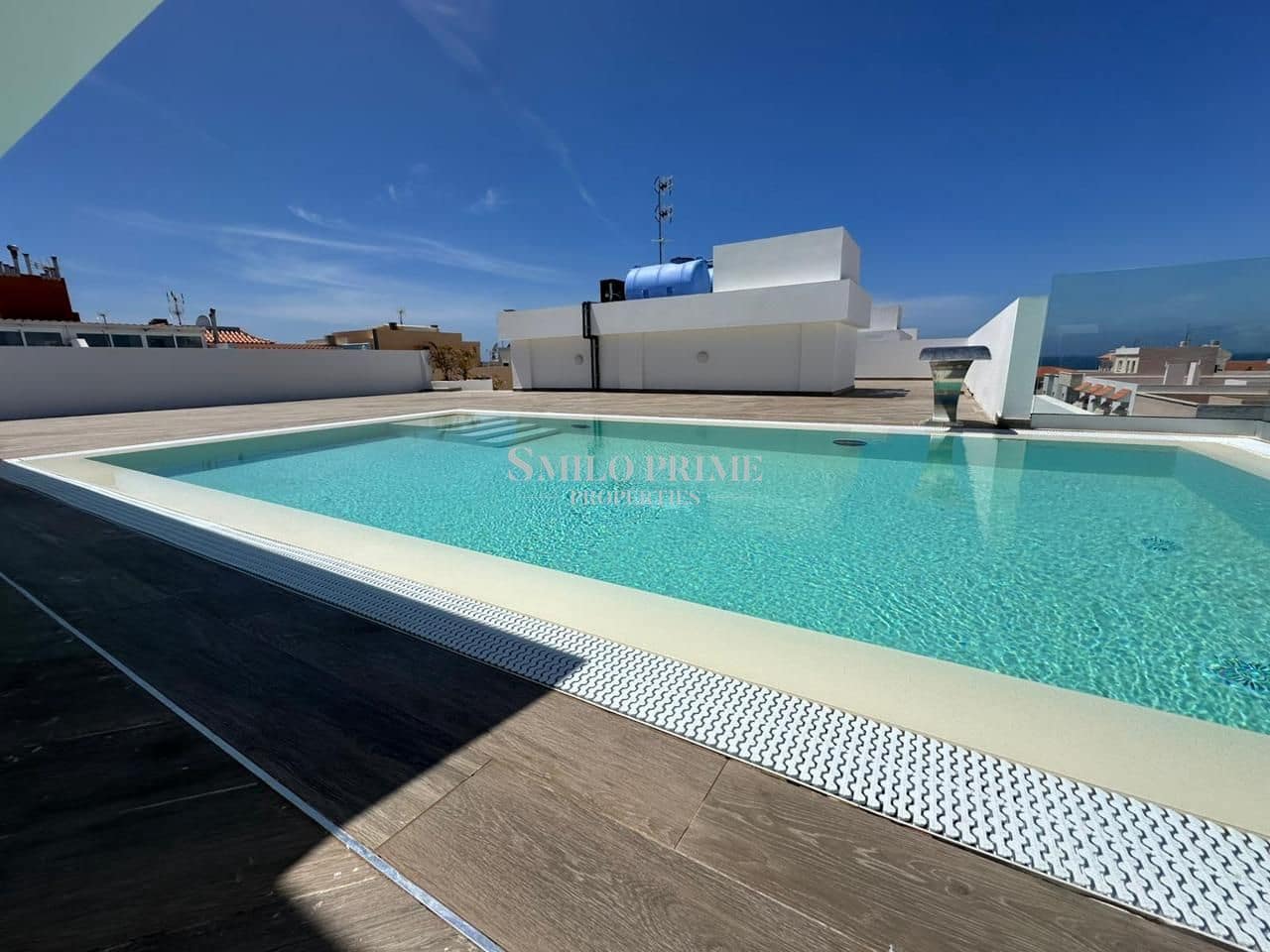 2 makuuhuone Asunto vuokrattavana paikassa Guia de Isora mukana uima-altaan 
autotalli - 1 700 € (Ref: 10019809)