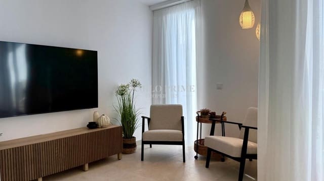 Appartement de 2 chambres à louer à Playa San Juan, Guía de Isora avec piscine garage - 1 700 € (Ref: 10019809)