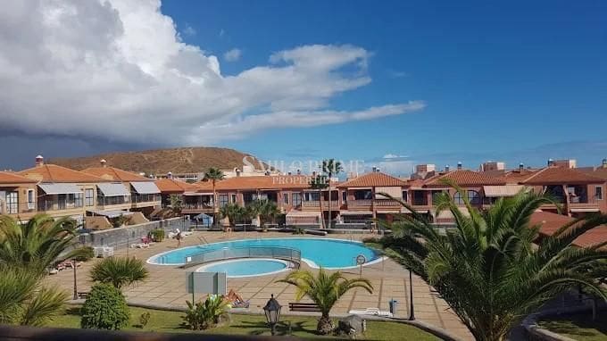 2 chambre Appartement à vendre à Arona avec piscine garage - 269 000 € (Ref: 10021913)