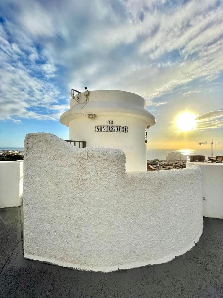 2 quarto Apartamento para venda em Adeje com piscina garagem - 390 000 € (Ref: 10029704)