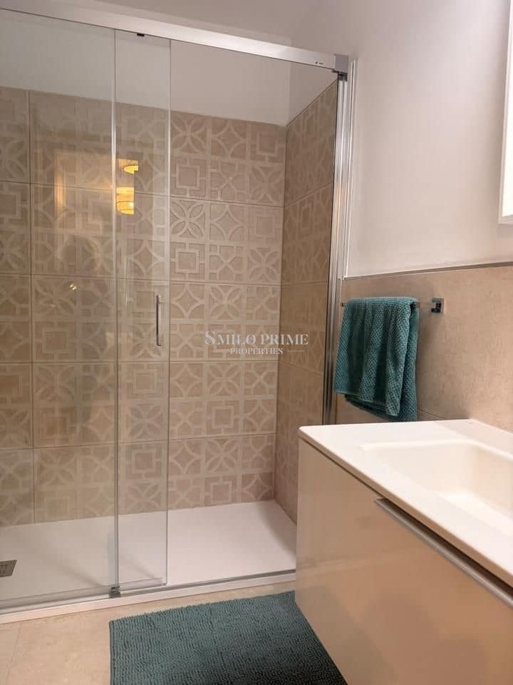 2 bedroom Flat for rent in Guia de Isora with pool garage - € 1,800 (Ref: 10031034)