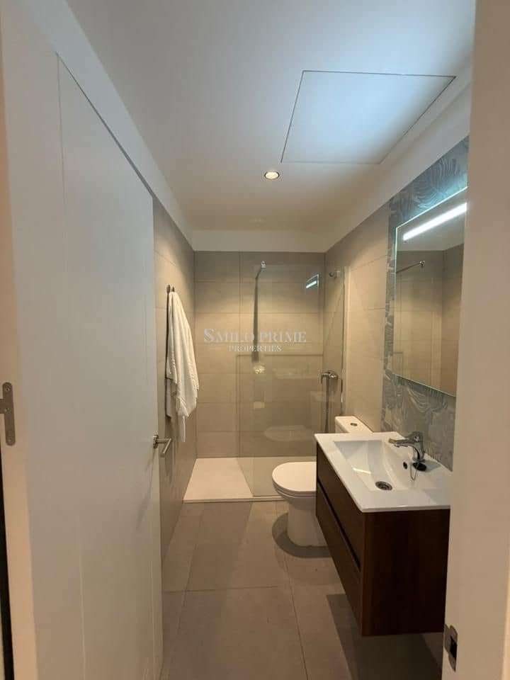 Apartamento para venda em Arona com piscina - 175 000 € (Ref: 10031116)