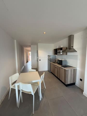 Apartamento para venda em Playa de las Americas, Arona com piscina - 175 000 € (Ref: 10031116)