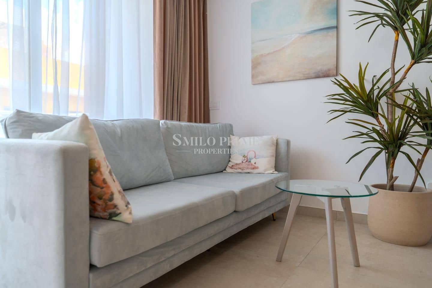 Piso de 2 habitaciones en Guía de Isora en alquiler con piscina garaje - 1.900 € (Ref: 10076872)