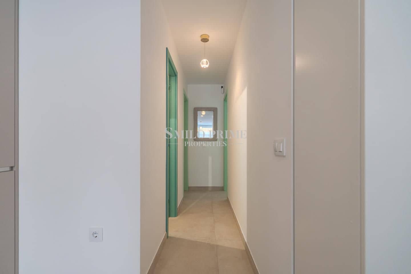 Piso de 2 habitaciones en Guía de Isora en alquiler con piscina garaje - 1.900 € (Ref: 10076872)