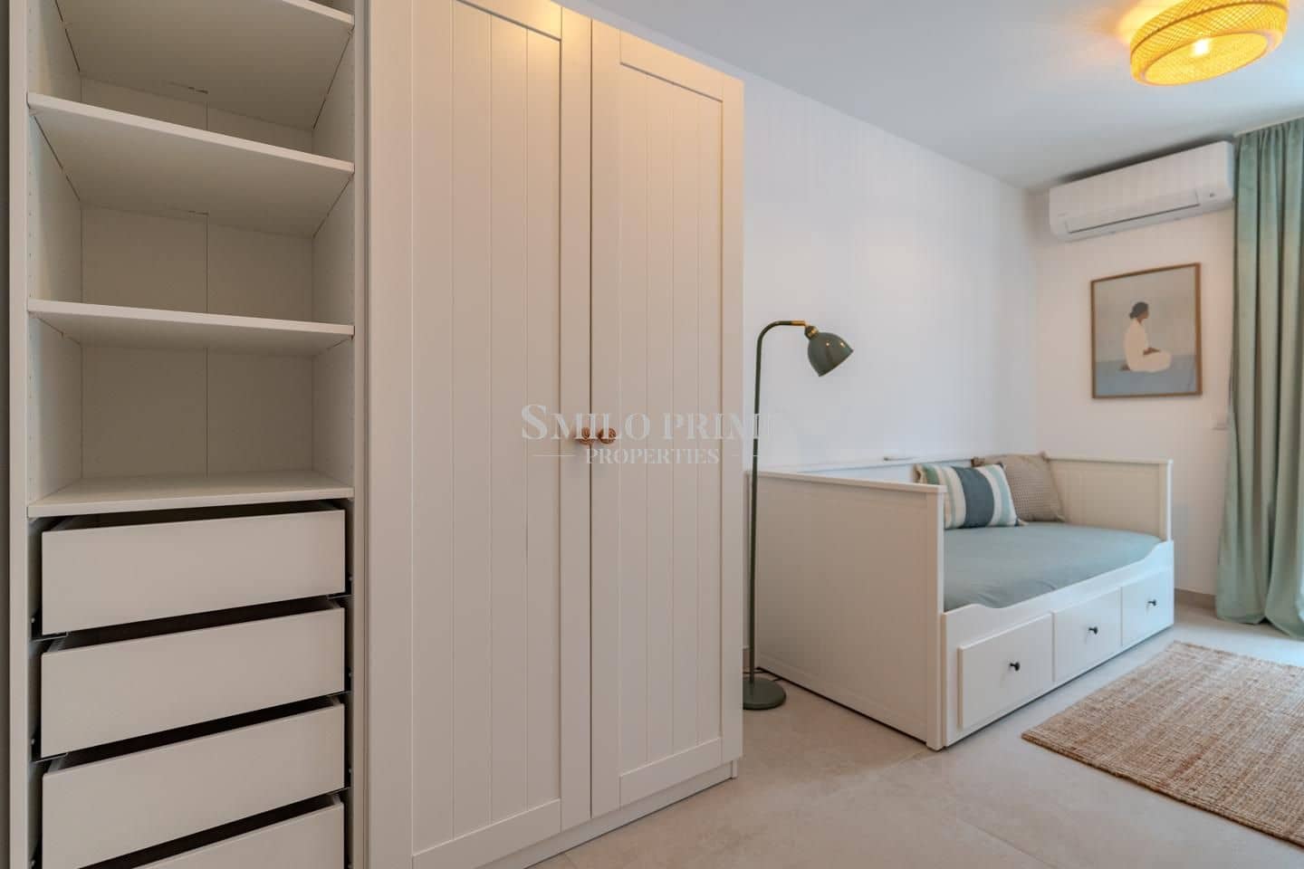 2 sypialnia Mieszkanie do wynajęcia w Guia de Isora z basenem garażem - 1 800 € (Ref: 10077133)