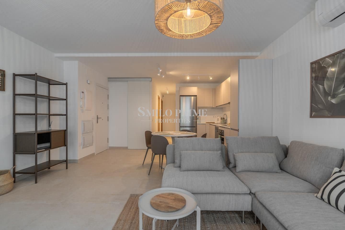 2 sypialnia Mieszkanie do wynajęcia w Guia de Isora z basenem garażem - 1 800 € (Ref: 10077133)