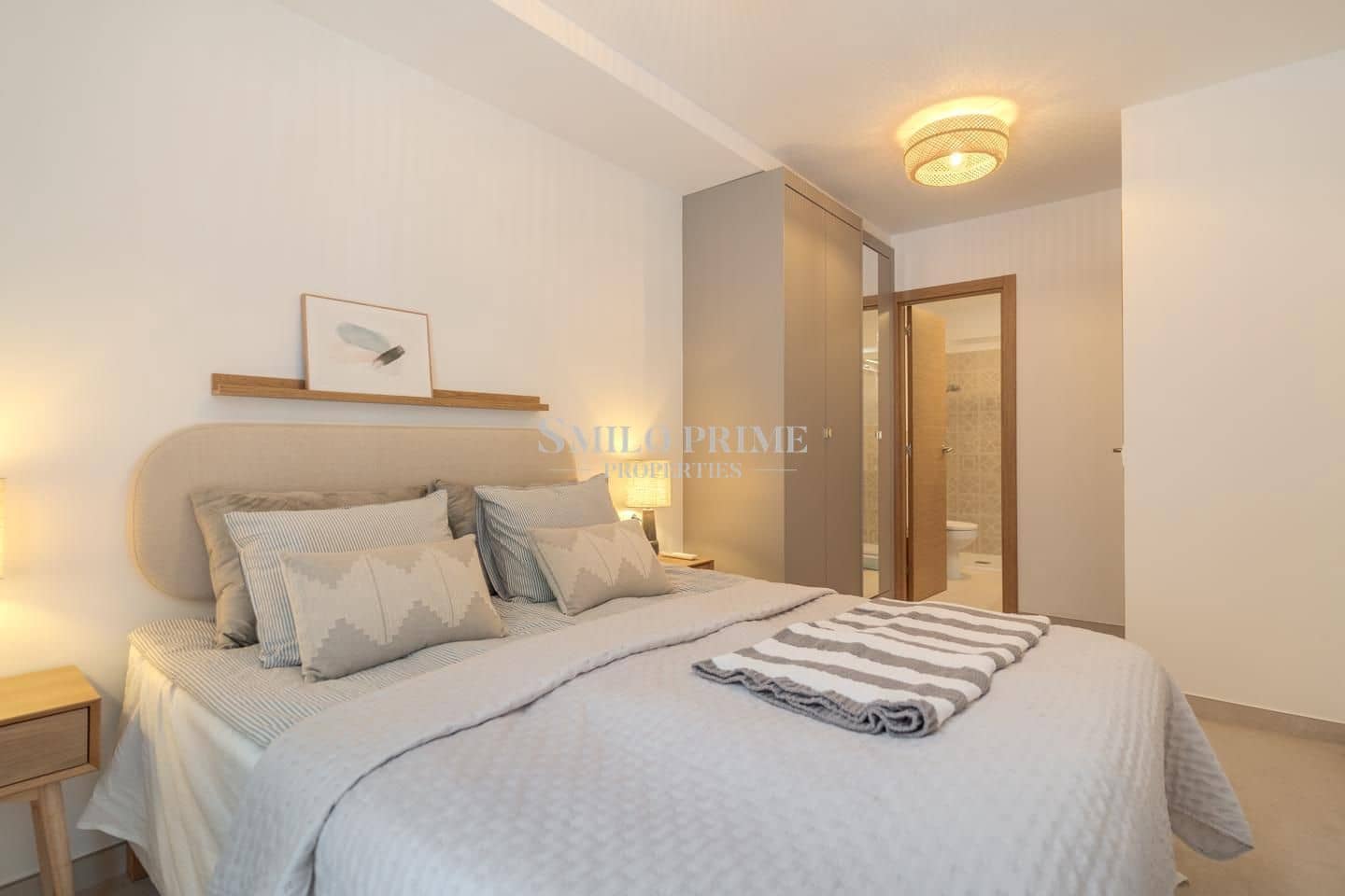 2 sypialnia Mieszkanie do wynajęcia w Guia de Isora z basenem garażem - 1 800 € (Ref: 10077133)