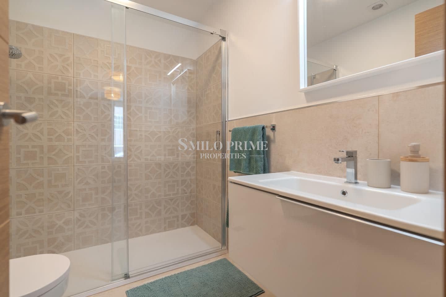 2 sypialnia Mieszkanie do wynajęcia w Guia de Isora z basenem garażem - 1 800 € (Ref: 10077133)