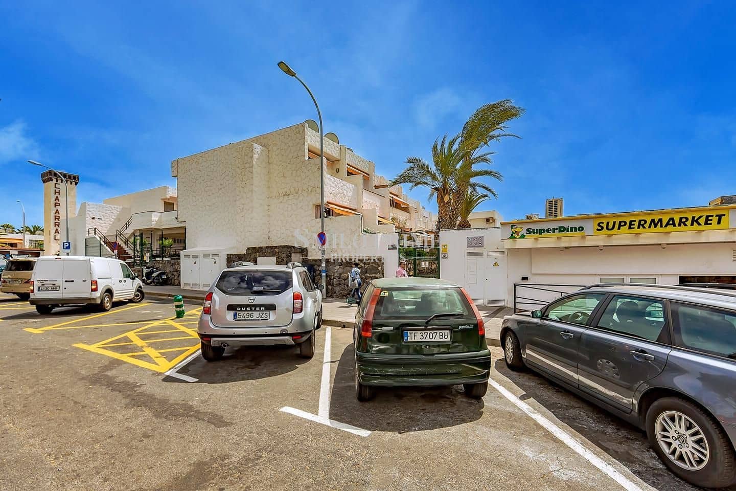 1 soverom Leilighet til salgs i Arona med svømmebasseng garasje - € 165 000 (Ref: 10099029)