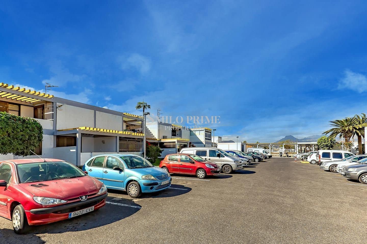 1 soverom Leilighet til salgs i Arona med svømmebasseng garasje - € 165 000 (Ref: 10099029)