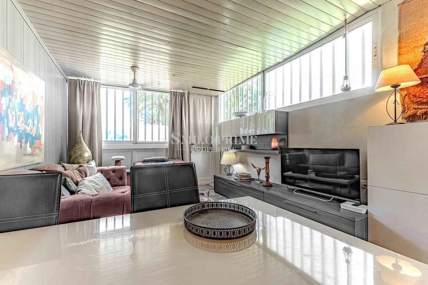 1 soverom Leilighet til salgs i Arona med svømmebasseng garasje - € 165 000 (Ref: 10099029)