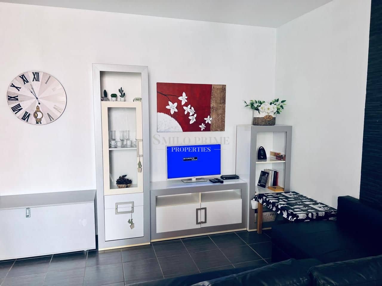 1 slaapkamer Flat te huur in Arona met zwembad garage - € 1.250 (Ref: 10099030)