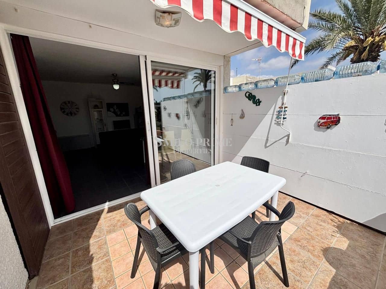 1 slaapkamer Flat te huur in Arona met zwembad garage - € 1.250 (Ref: 10099030)
