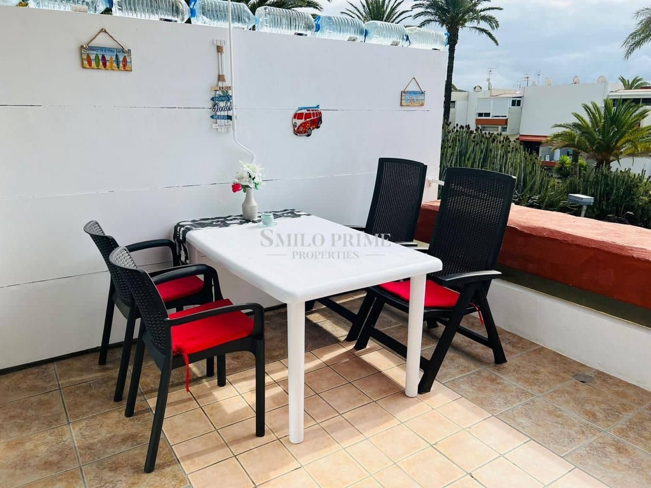 1 slaapkamer Flat te huur in Arona met zwembad garage - € 1.250 (Ref: 10099030)