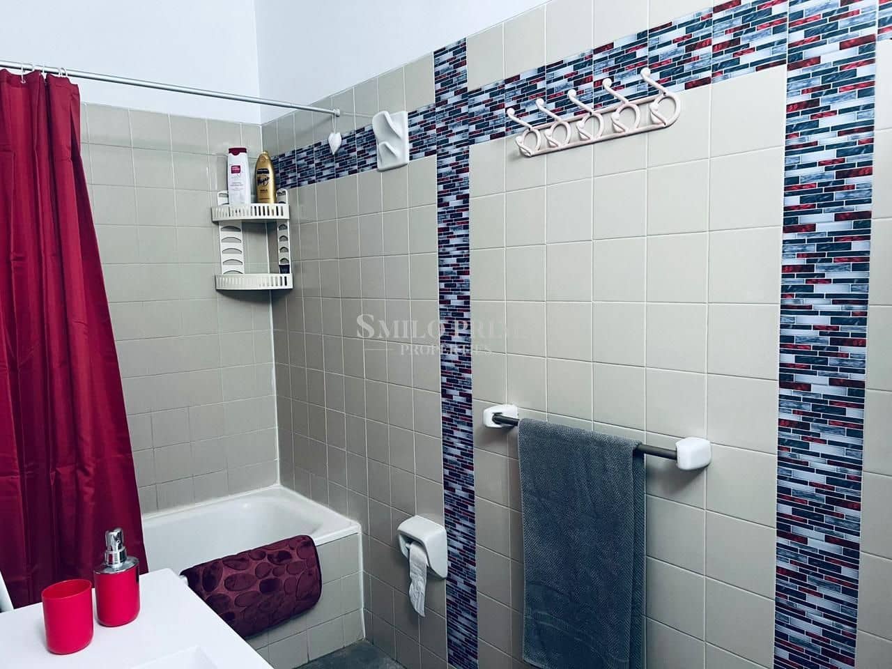 1 slaapkamer Flat te huur in Arona met zwembad garage - € 1.250 (Ref: 10099030)
