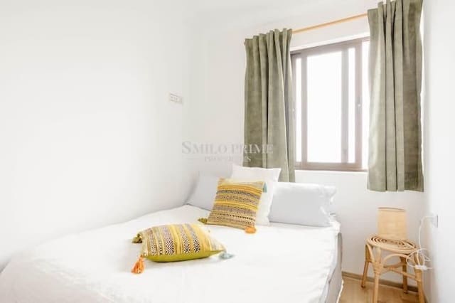 Piso de 2 habitaciones en Icod de los Vinos en venta - 230.000 € (Ref: 10101348)