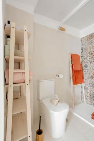 Piso de 2 habitaciones en Icod de los Vinos en venta - 230.000 € (Ref: 10101348)