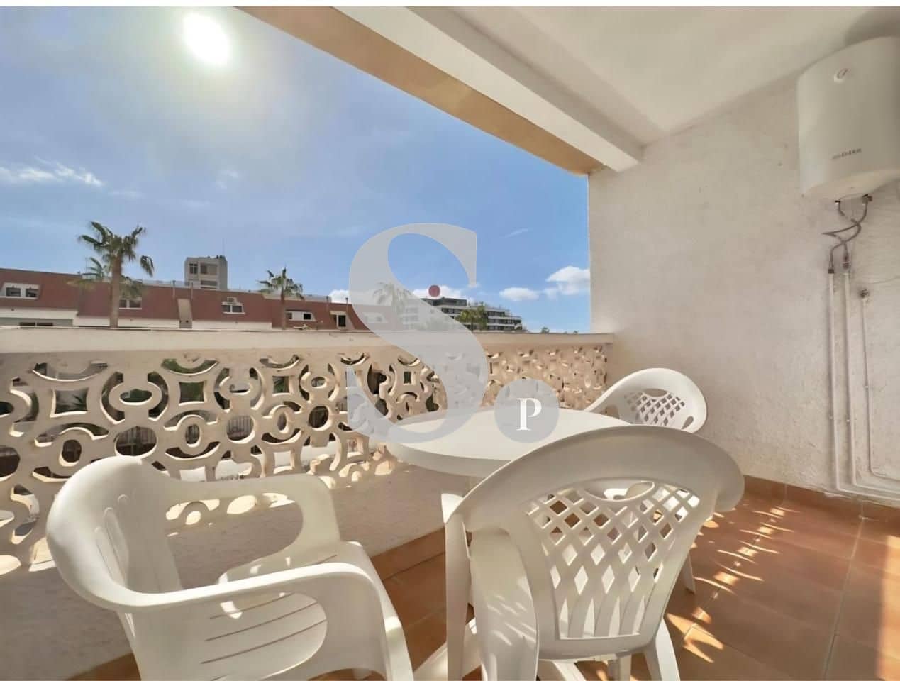 Appartement de 1 chambre à louer à Adeje avec piscine - 1 350 € (Ref: 10130662)