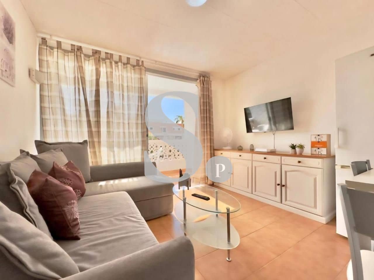 Appartement de 1 chambre à louer à Adeje avec piscine - 1 350 € (Ref: 10130662)