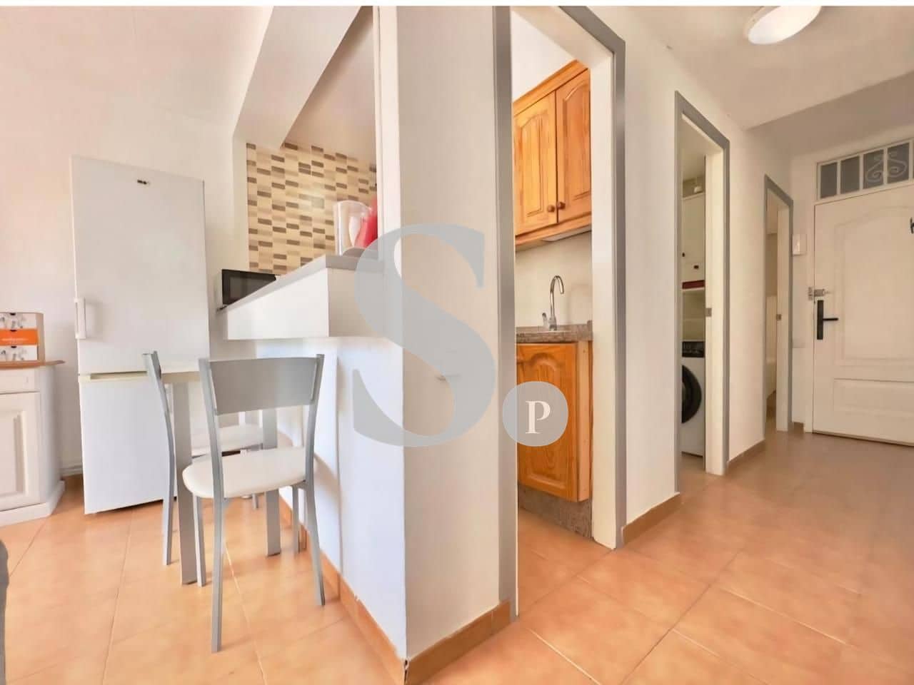 Appartement de 1 chambre à louer à Adeje avec piscine - 1 350 € (Ref: 10130662)