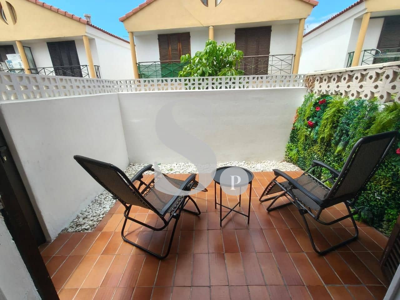 2 chambre Bungalow à vendre à Arona avec piscine - 325 000 € (Ref: 10130663)