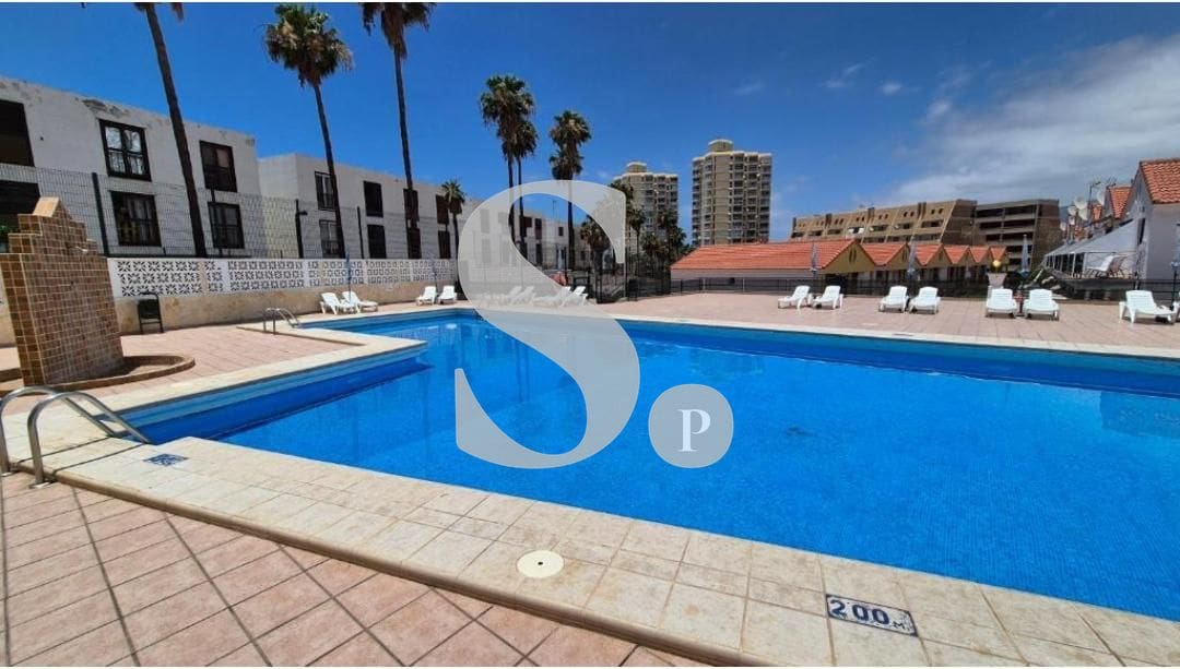 2 chambre Bungalow à vendre à Arona avec piscine - 325 000 € (Ref: 10130663)