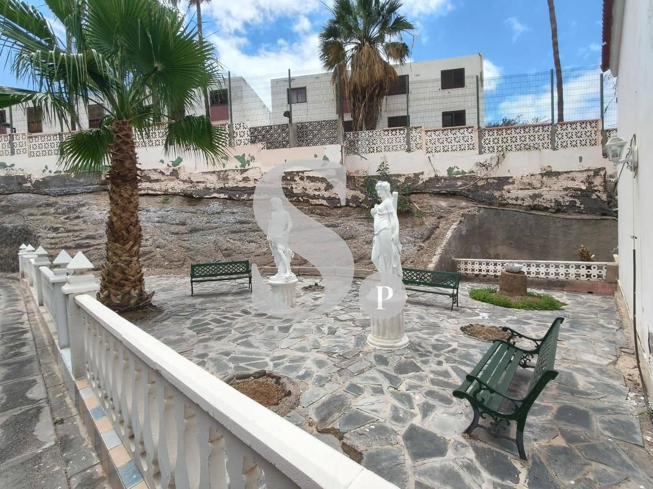 2 chambre Bungalow à vendre à Arona avec piscine - 325 000 € (Ref: 10130663)