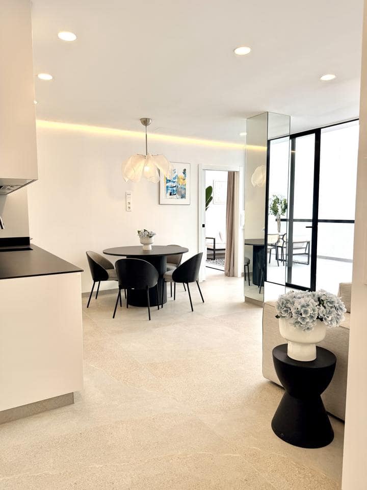 2 bedroom Flat for sale in Los Abrigos - € 345,000 (Ref: 10154268)