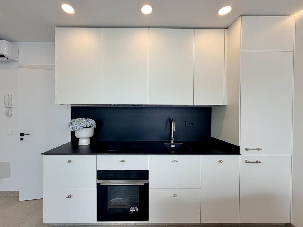 2 bedroom Flat for sale in Los Abrigos - € 345,000 (Ref: 10154268)