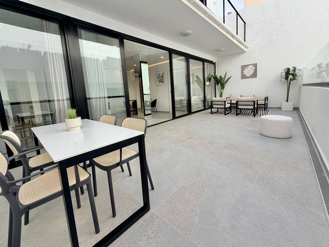 2 bedroom Flat for sale in Los Abrigos - € 345,000 (Ref: 10154268)