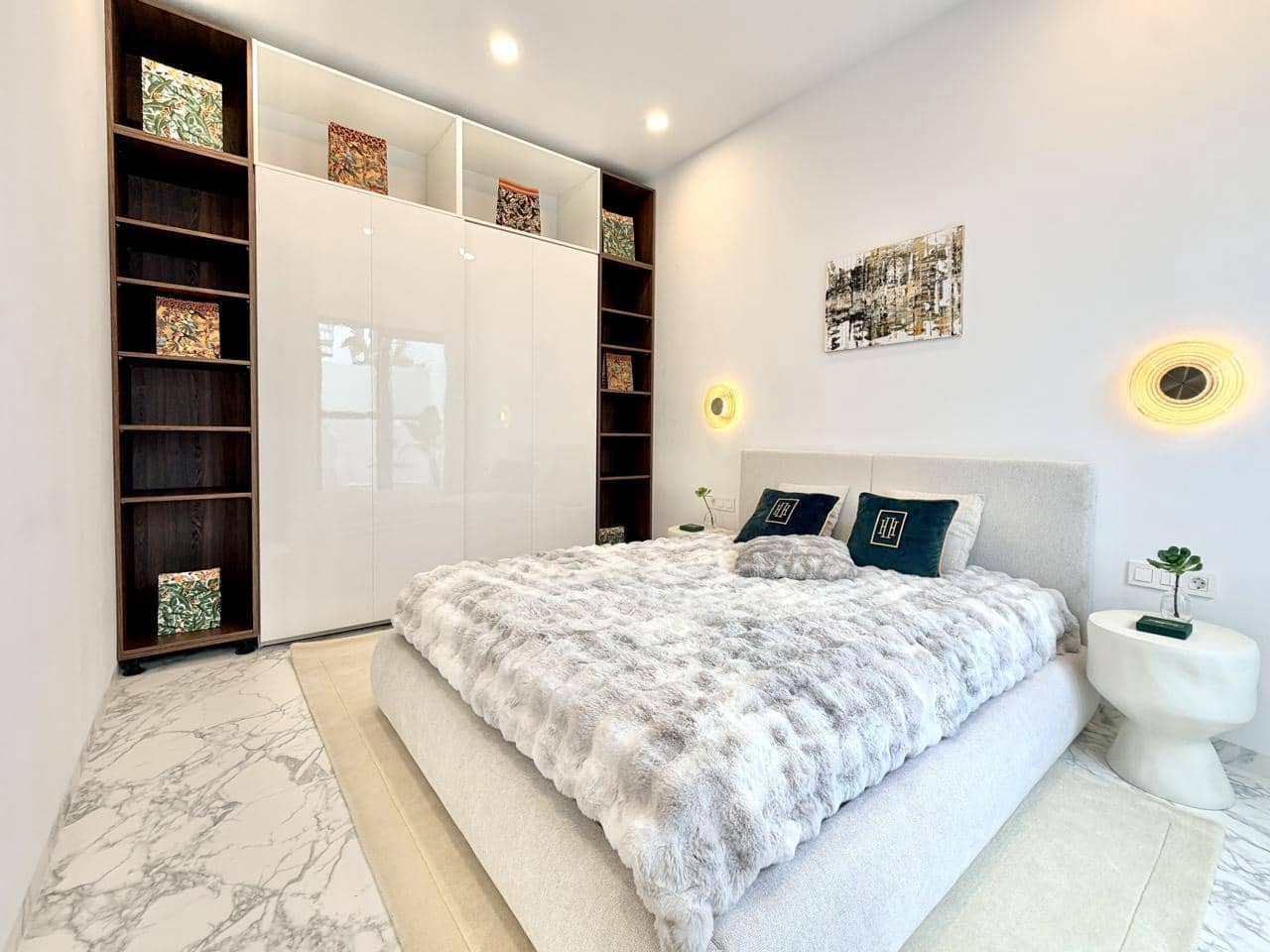 2 bedroom Flat for sale in Los Abrigos - € 366,000 (Ref: 10154269)