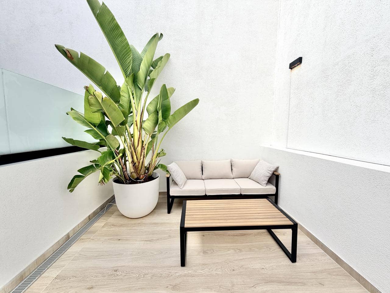 2 bedroom Flat for sale in Los Abrigos - € 366,000 (Ref: 10154269)