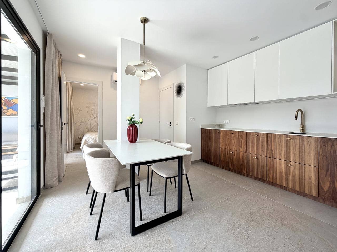 1 slaapkamer Flat te koop in Los Abrigos - € 297.000 (Ref: 10160323)