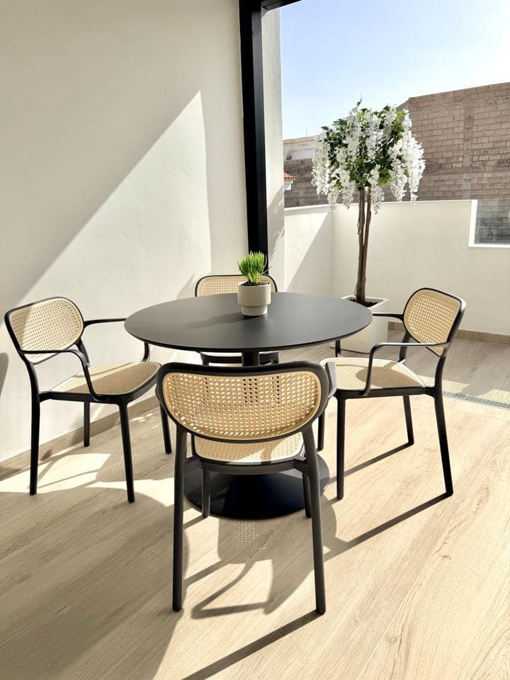 1 slaapkamer Flat te koop in Los Abrigos - € 297.000 (Ref: 10160323)