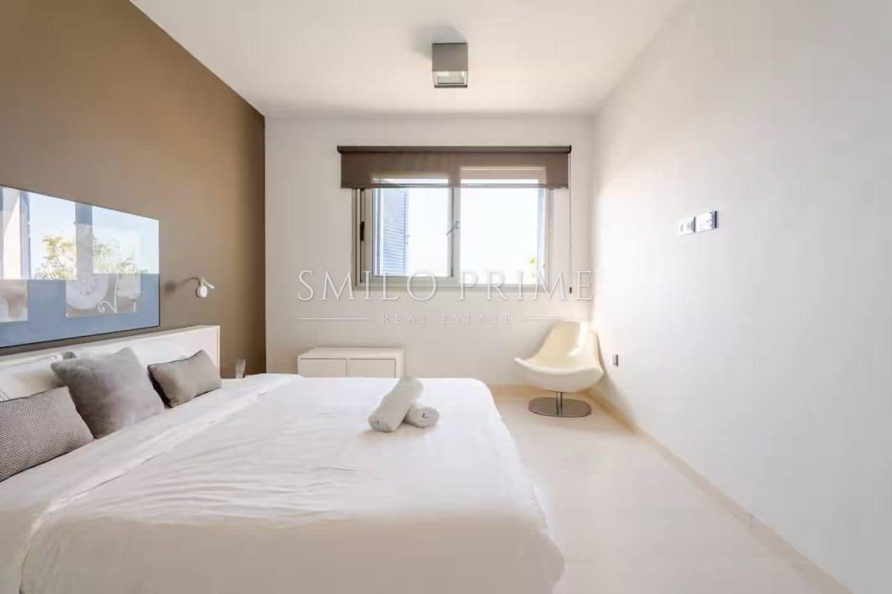 5 chambre Villa/Maison à vendre à Adeje avec piscine garage - 1 700 000 € (Ref: 10170286)