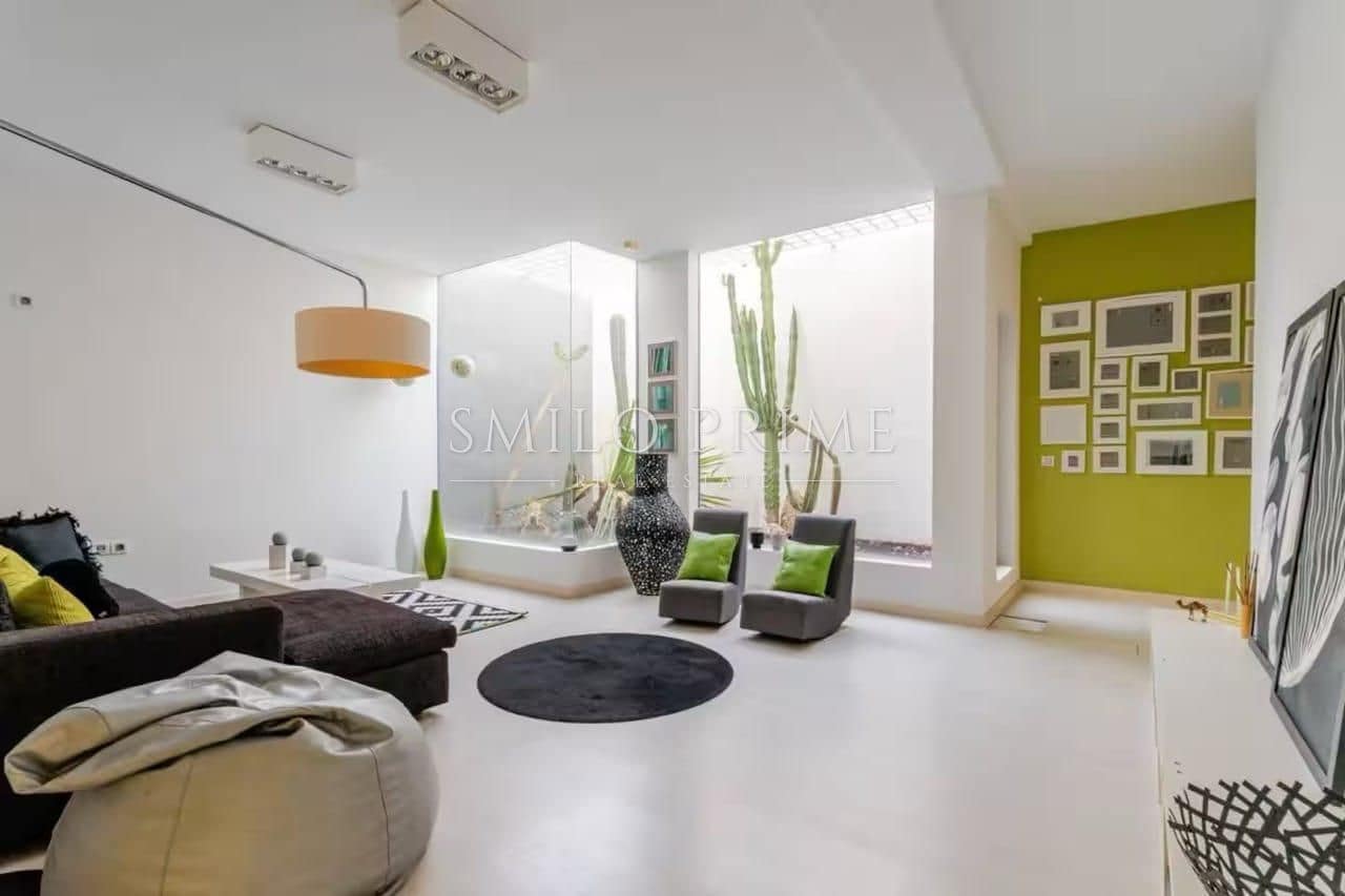 5 chambre Villa/Maison à vendre à Adeje avec piscine garage - 1 700 000 € (Ref: 10170286)