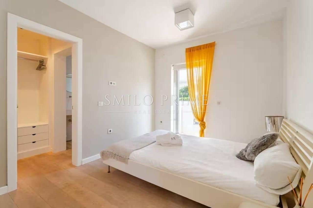 5 chambre Villa/Maison à vendre à Adeje avec piscine garage - 1 700 000 € (Ref: 10170286)