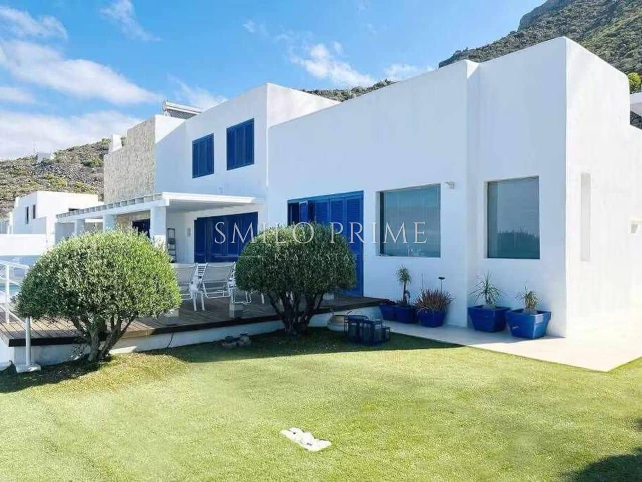 5 chambre Villa/Maison à vendre à Adeje avec piscine garage - 1 700 000 € (Ref: 10170286)