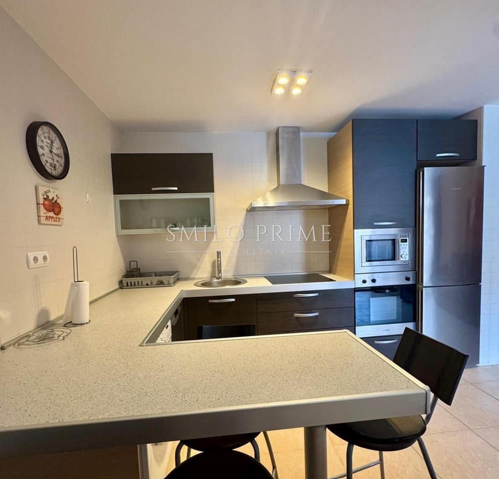 1 soverom Leilighet til leie i Arona med svømmebasseng garasje - € 1 250 (Ref: 10170287)