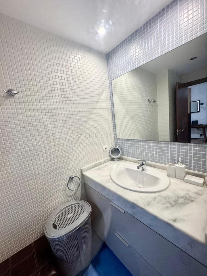 1 soverom Leilighet til leie i Arona med svømmebasseng garasje - € 1 250 (Ref: 10170287)