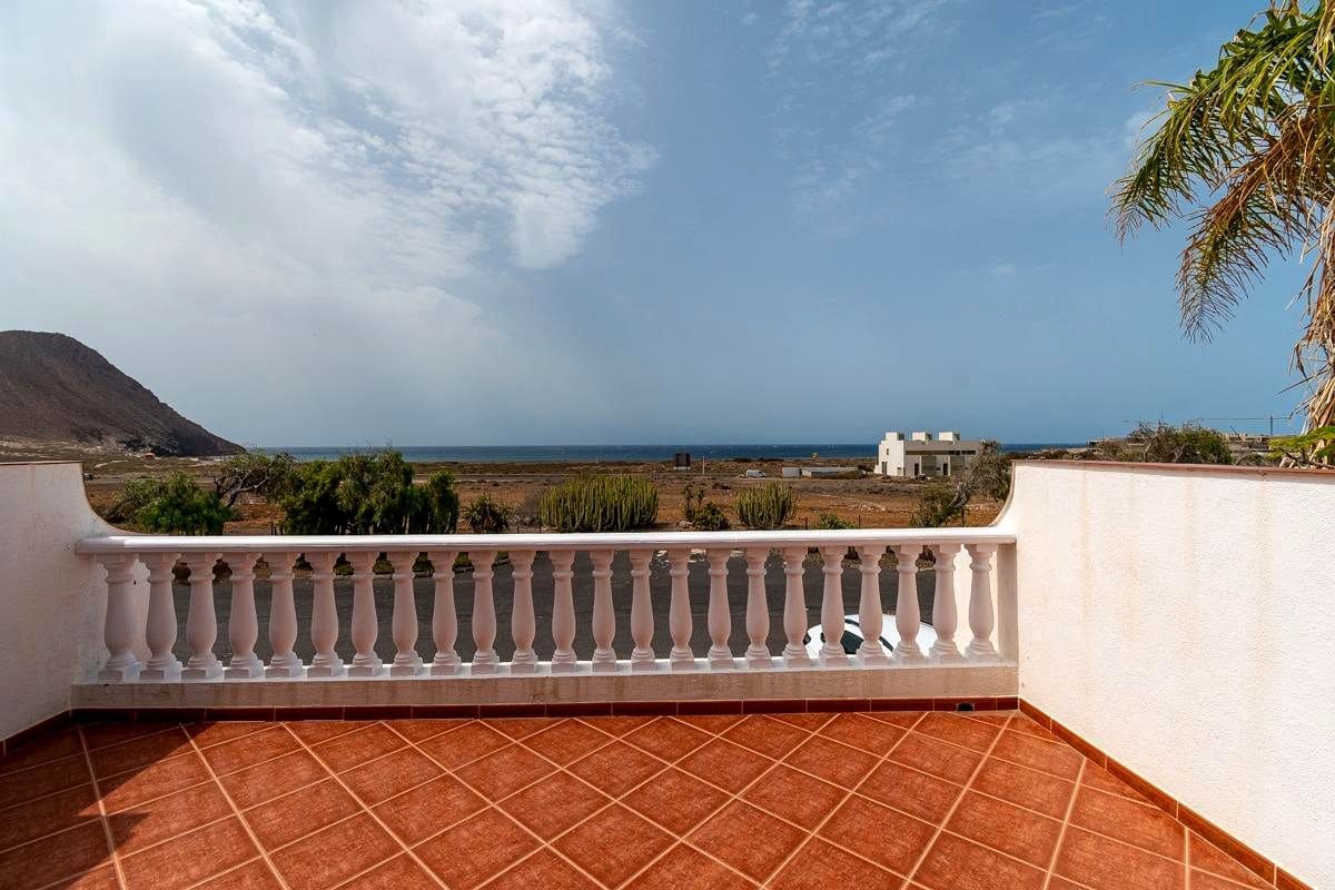 3 soverom Villa til salgs i La Tejita med garasje - € 450 000 (Ref: 10179226)