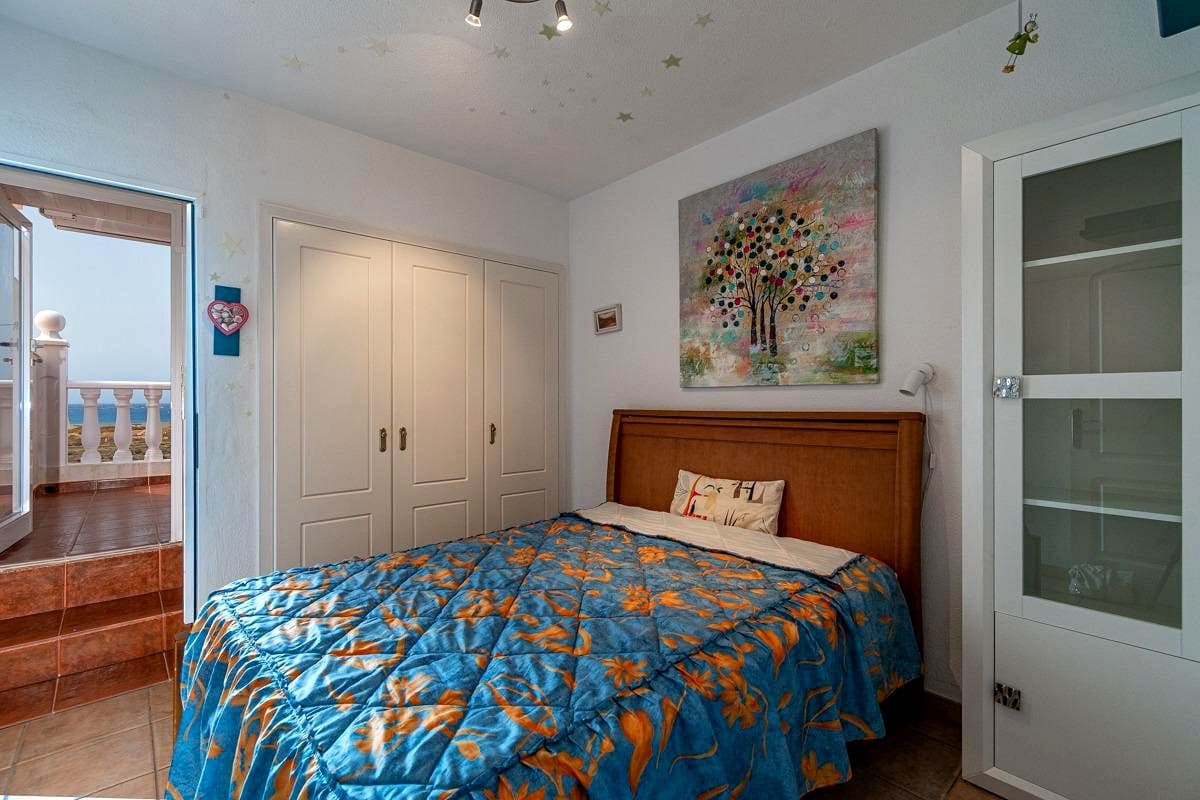 3 soverom Villa til salgs i La Tejita med garasje - € 450 000 (Ref: 10179226)