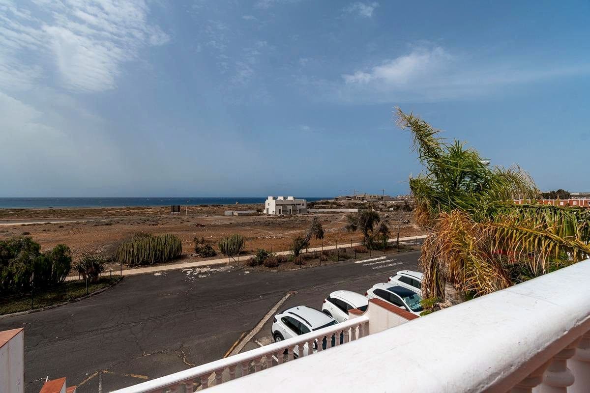 3 soverom Villa til salgs i La Tejita med garasje - € 450 000 (Ref: 10179226)