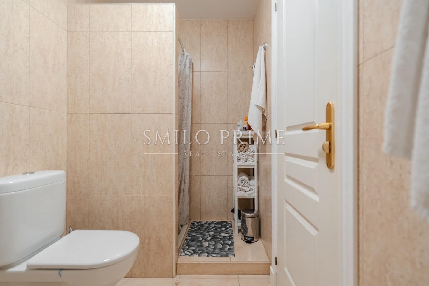 2 slaapkamer Flat te huur in Poris de Abona met zwembad garage - € 1.200 (Ref: 10182260)